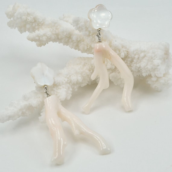 Pink coral and mother-of-pearl earrings, 925 silver