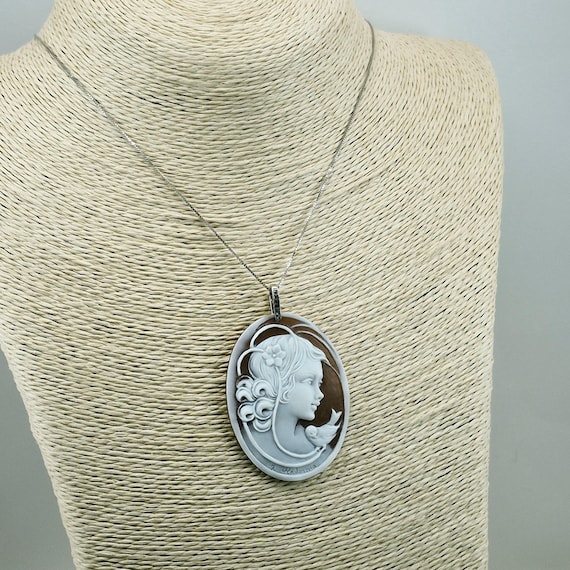 Hand engraved cameo, 925 silver, Italian craftsmanship