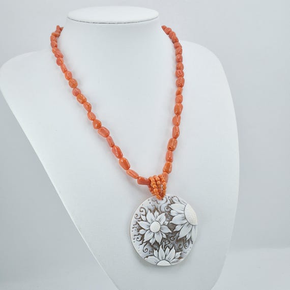 Sardinia coral necklace with cameo pendant