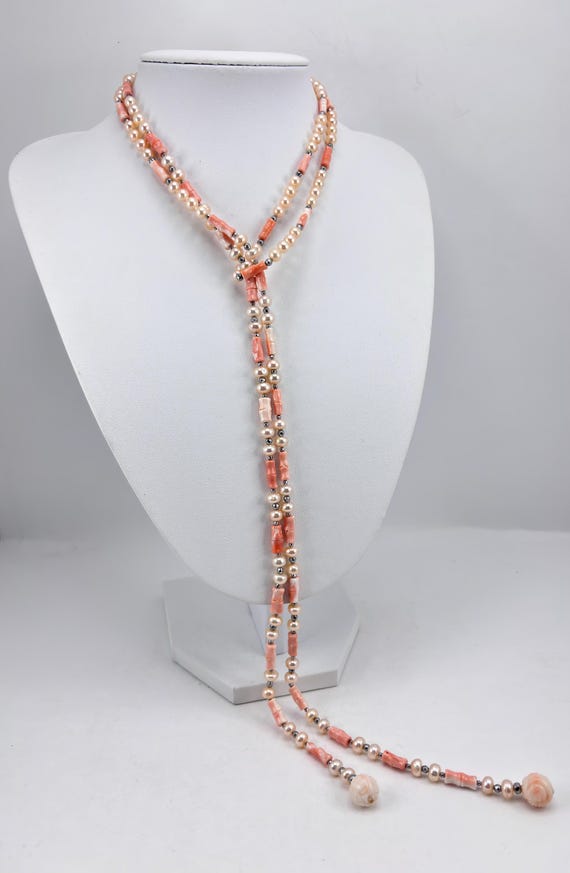 Scarf in PINK CORAL and mixed champagne-toned cultured freshwater PEARLS.