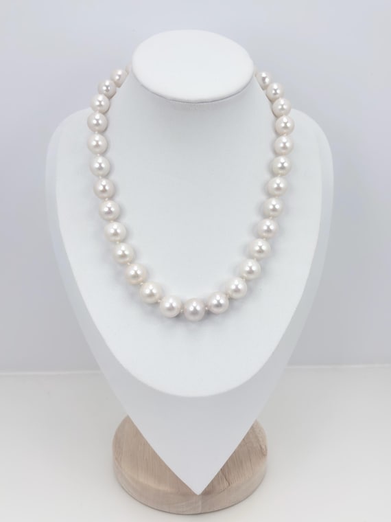 Freshwater cultured pearl necklace with gold-plated 925 silver clasp