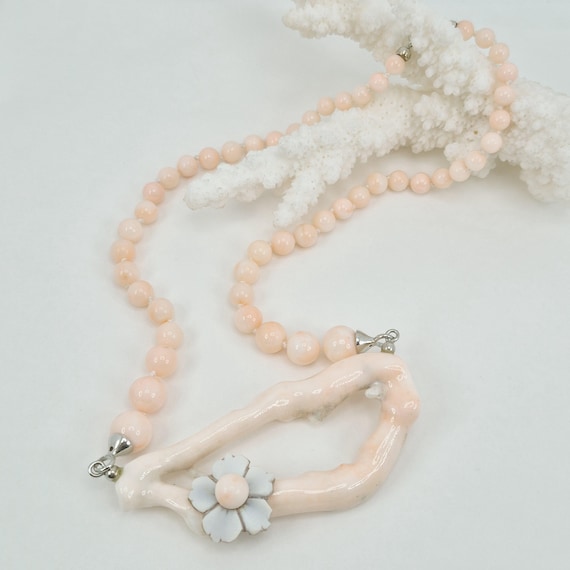 Pink coral necklace, spectacular natural closed shape always in pink coral, originating from the Asian seas, Italian craftsmanship