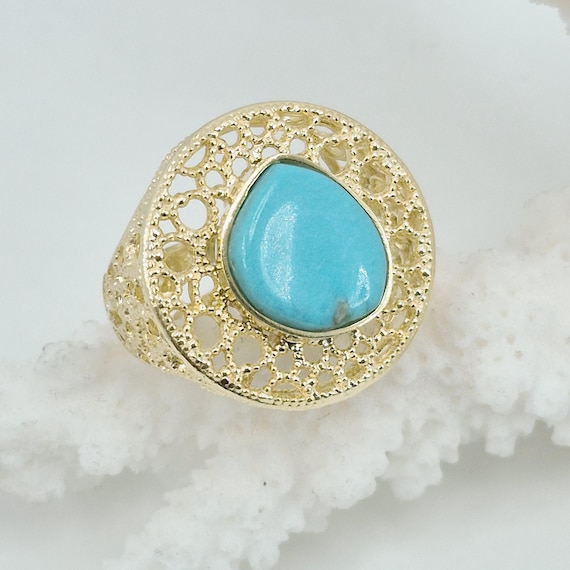 Stabilized American Turquoise Ring, Arizona Turquoise, 925 gold-plated silver.