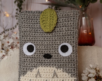 Totoro Kindle Sleeve, Kindle Sleeve, Crochet Kindle Sleeve, Reader Gift, Bookish Gifts, Kindle cover, Kindle Accessories, Bookish Accessory