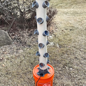 HydroSnap DIY Hydroponics Tower Kit | Complete Ecosystem | Cap, Base & 18 Net Pot Inserts