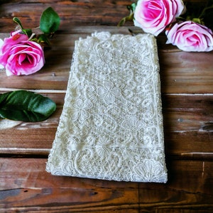 Venetian Lace TableCloth, discover elegance. zdjęcie 1