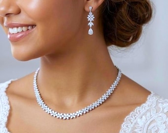 Elegant Silver Bridal Jewelry Set, Necklace and Earring for Brides, Platinum Plated Minimalist Necklace, Wedding Jewelry for MOB, MOG, Guest