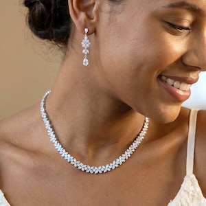 Beautiful Bridal Jewelry Set for Bride, Dainty Necklace & Earring Set, Sparkling Silver Statement Necklace, Wedding Jewelry Set Gift for Her image 5