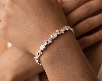 Gold Silver Hand Chain Bracelet, Sparkly Bracelet for Women & Men, Longlasting Bridal, Guest Cocktail Party Jewelry, Birthday Gift