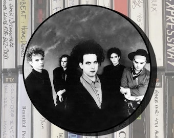 The Cure cirkel gesneden vinylsticker laptop waterfles, The Cure, 80's, gothic, schattig, band, legendarisch