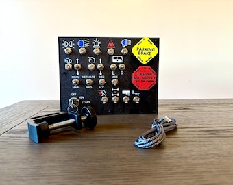 ats/ets truck simulator pc 30 function classic truck button box with customized icons.