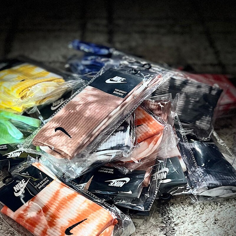 pack of tie dye nike socks