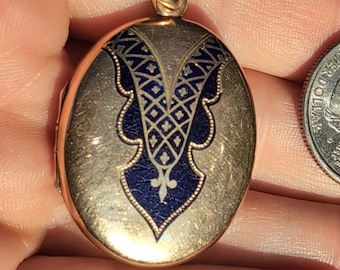 Antique Victorian 14k Yellow Gold Locket with Enamel