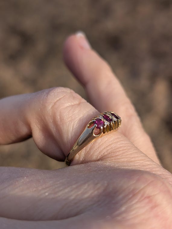 Stunningly restored 18k ruby and diamond ring - image 4