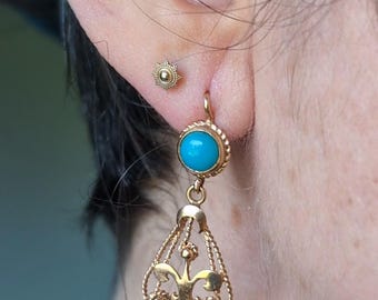 18k Yellow Gold Turquoise Dangle Earrings
