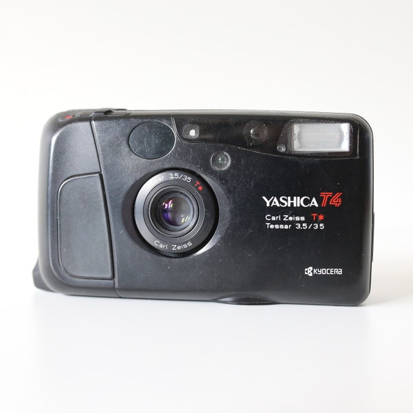 Yashica T4 with databack - film tested and fully working Compact, Point and Shoot Gift idea