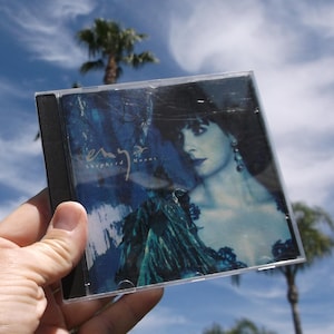 エンヤ Enya 直筆サイン入り CD Shepherd Moons ヒーリング Enya - Shepherd Moons [CD] - Amazon.com Music
