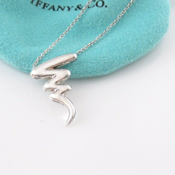 Like New and Authentic Tiffany and Co Paloma Picasso Scribble Necklace