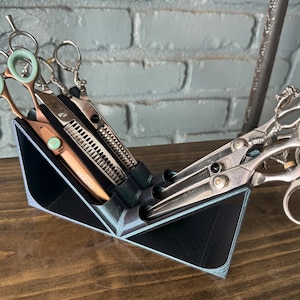 Dog Grooming Scissor Organizer: Keep Your Tools Tidy and Ready!