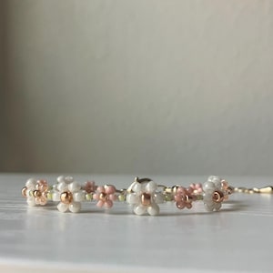 Floral wedding bracelet gold, Flower beaded bridal bracelet, Cherry blossom bracelet, Handmade wedding bracelet, Gift for bridesmaid