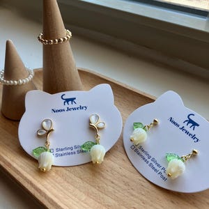 White flower bud stud earrings, Dainty fairy butterfly white flower bud earrings, Spring lily earrings, Handmade birthday gift