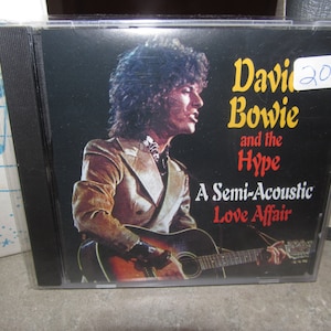 In Plastic - David Bowie and The Hype - Rzadka płyta CD - A Semi-Acoustic Love Affair - NM!