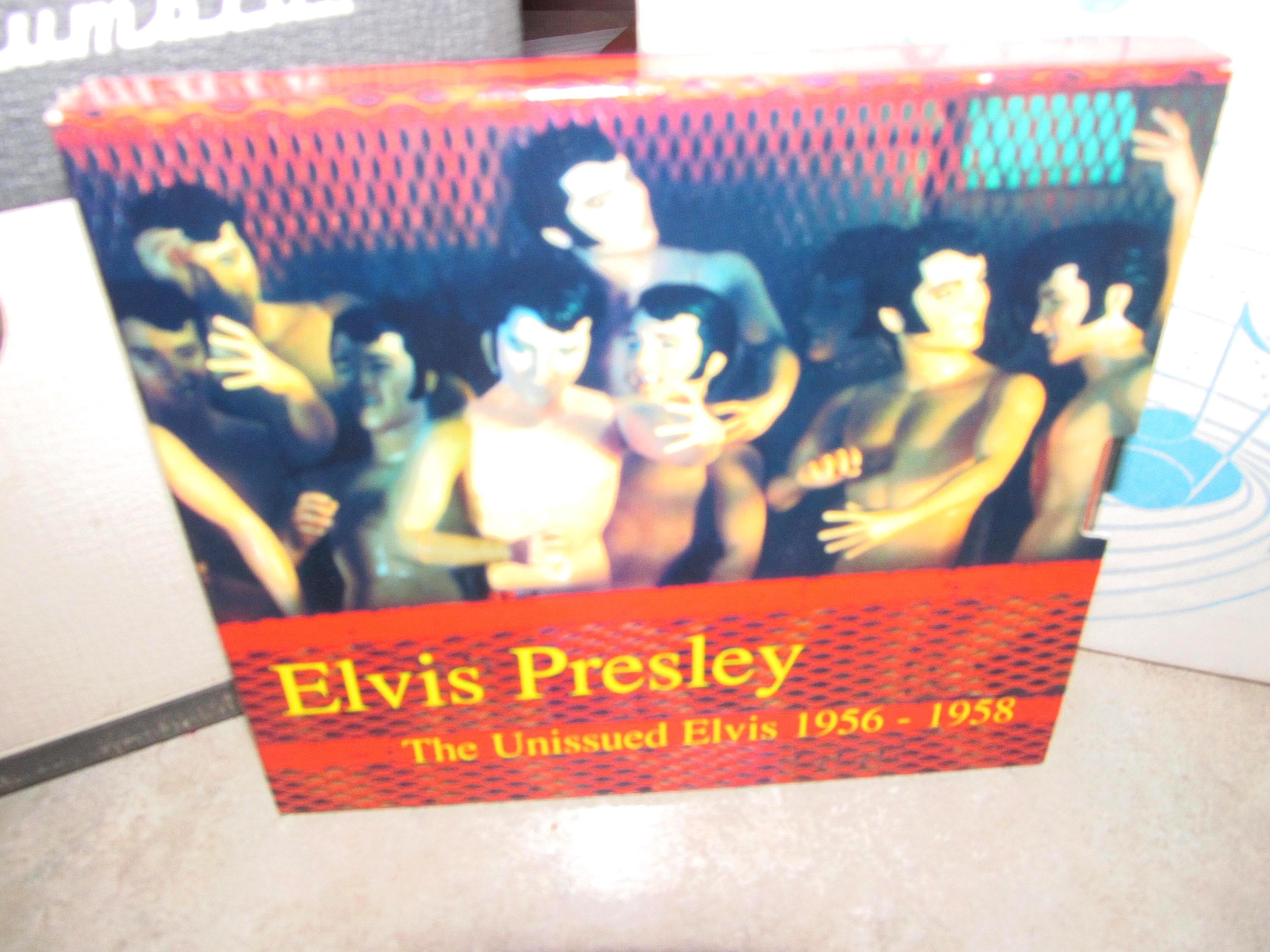 Elvis Presley - Very Rare 2 CD Set - The Unissued Elvis 1956-1958 W/Slick Cover and Booklet - Beauty!
