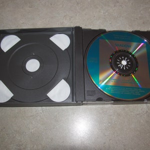 Led Zeppelin Rare 3 CD Set Standing in the Shadow Long Beach Ca