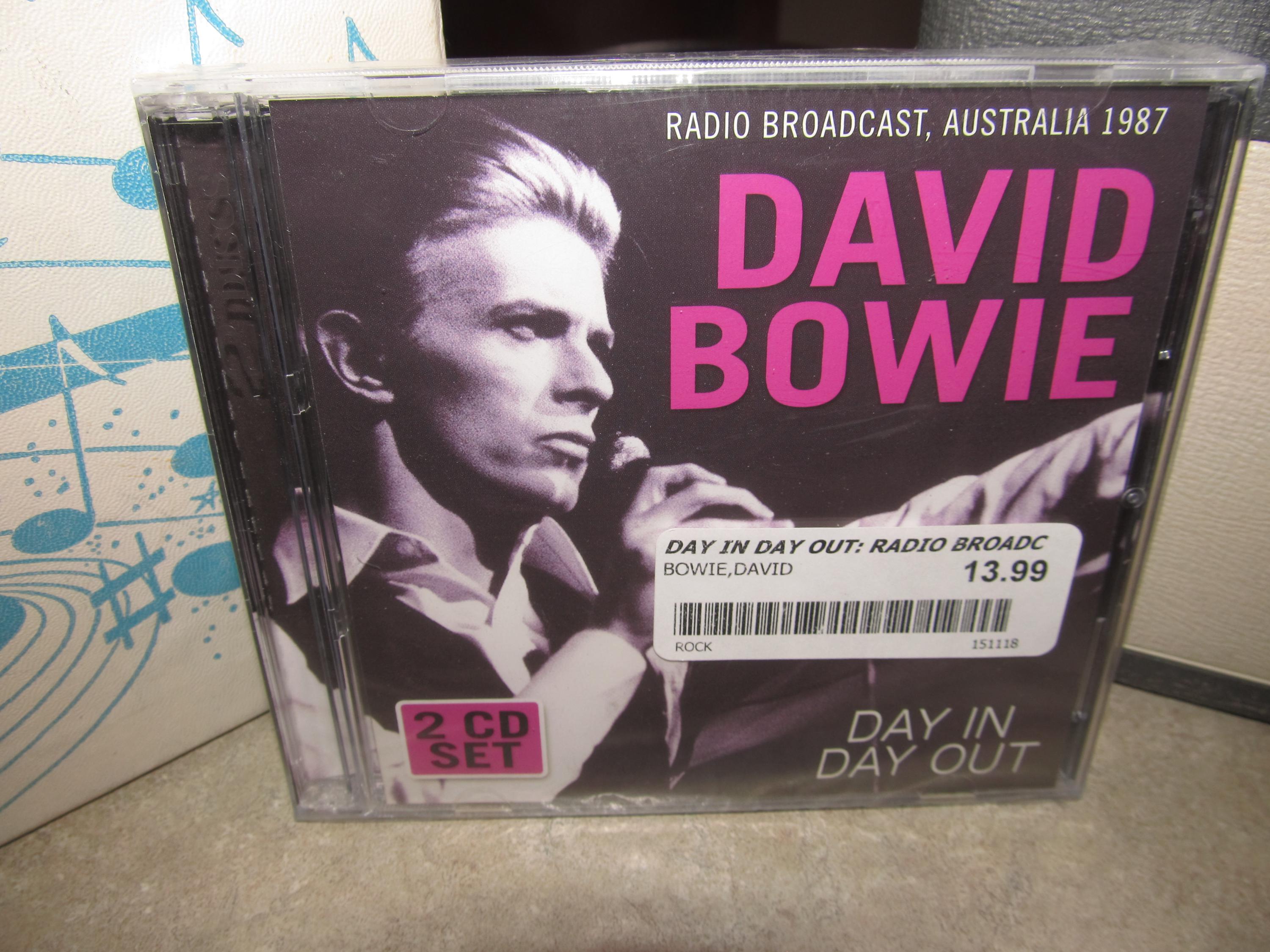 Sealed - David Bowie - Very Rare 2 CD Set - Day in Day Out - Live 