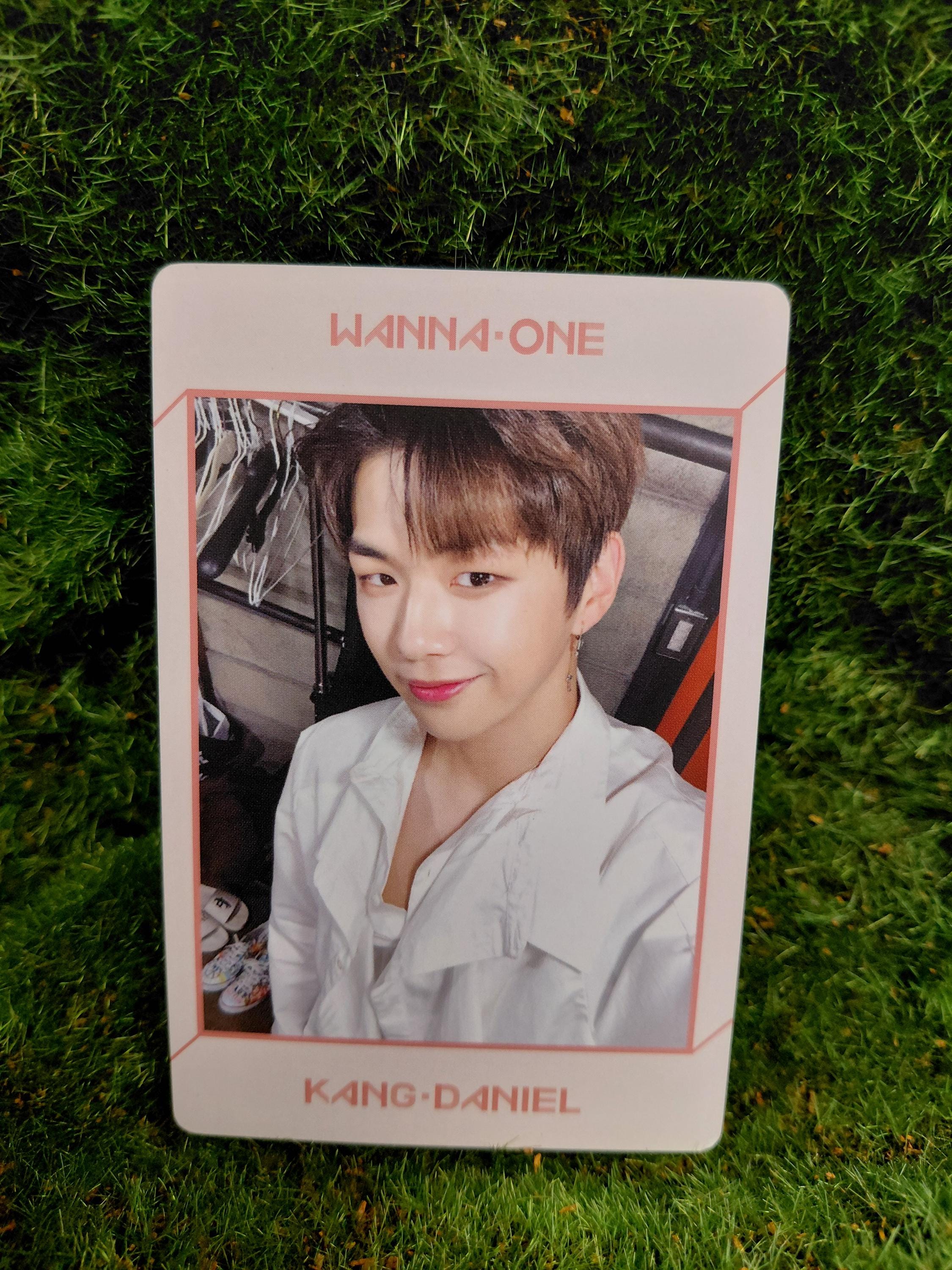 wanna one ポストカード　カンダニエル　オンソンウ　ミニョン Wanna One Photocards - Etsy