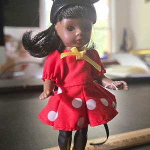 Madame Alexander Wendy Pop Minnie Mouse Disney Designer Toy