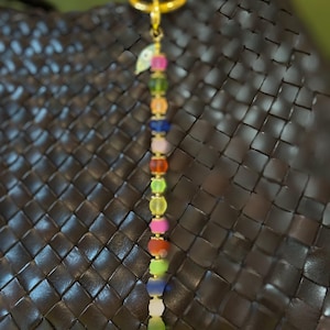 Dije para bolso, llavero, accesorios únicos hechos a mano con cuentas