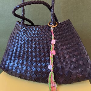 Dije para bolso, llavero, accesorios únicos hechos a mano con cuentas