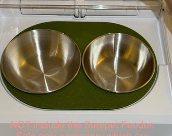 SureFeed Pet Feeder Bowls & Army Green Trim Holder