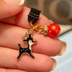 Reindeer USB-C Kindle Charm, Holiday Dust Cover Charm, Kindle Accessories, Bookish Gifts, Phone, Festive Kindle Accessory, iPhone Dust Plug