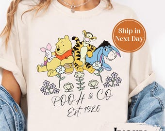 Camiseta floral de Disney Winnie the Pooh y compañía, edición 1926, dibujo del oso Pooh y sus amigos, Honey and Co Hundred Acre Wood, viaje familiar a Disneyland 10262051