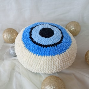 Evil eye pillow crochet evil eye
