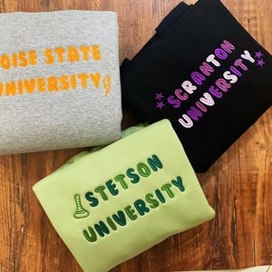 Cuello redondo bordado con letra de burbuja de universidad PERSONALIZADA, Sudadera con capucha de escuela secundaria, Sudadera de equipo universitario, Nombre de letra de burbuja personalizado