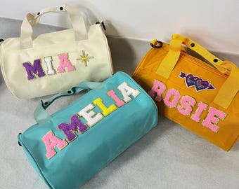 Custom X-Large Sport Sporttasche mit Namen, personalisierte Chenille Buchstaben Seesack, Tanztasche Geburtstagsgeschenk für sie, NameReisetasche