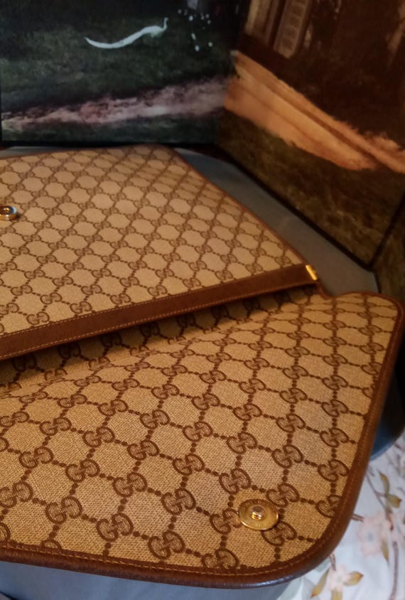 Authentic, GUCCI, Like New, Portfolio, Document, … - image 6