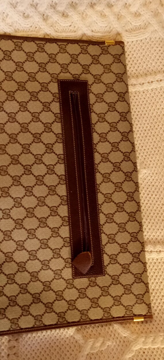 Authentic, GUCCI, Like New, Portfolio, Document, … - image 8