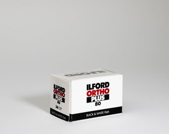 Película Ilford Ortho Plus de 35 mm en blanco y negro – ISO 80 / 36 exposiciones / Nueva y sellada