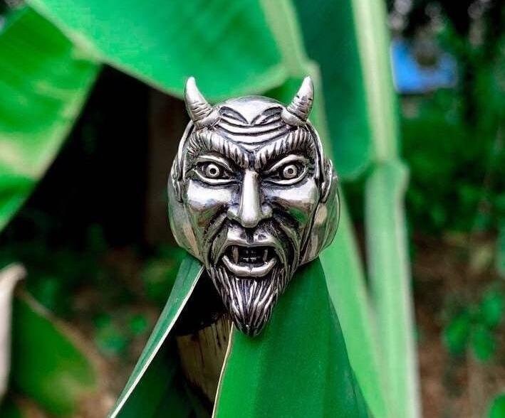 DEVIL'S HEAD RING | クレイジーピッグ公式オンラインストア