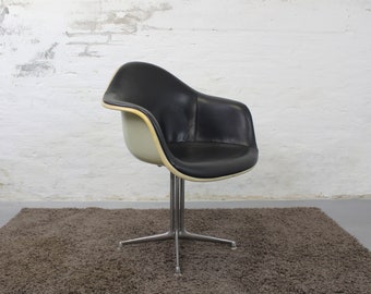 Armchair "La Fonda" Charles & Ray Eames Herman Miller