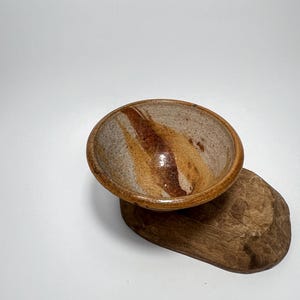 Handmade Studio Pottery Ceramic Stoneware Glazed Bowl. Artist signed. Decorative bowl.