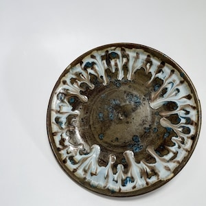 Handmade Studio Pottery large Ceramic Stoneware Drip Glazed Decorative Bowl. Textured bottom