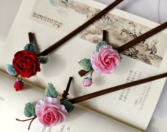 Exquisite Handcrafted Plum Blossom Hairpin