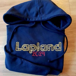 Lapland - Gepersonaliseerde geborduurde truien - Hoodies en sweatshirts - Geborduurde familietruien - Bijpassende Lapland-truien