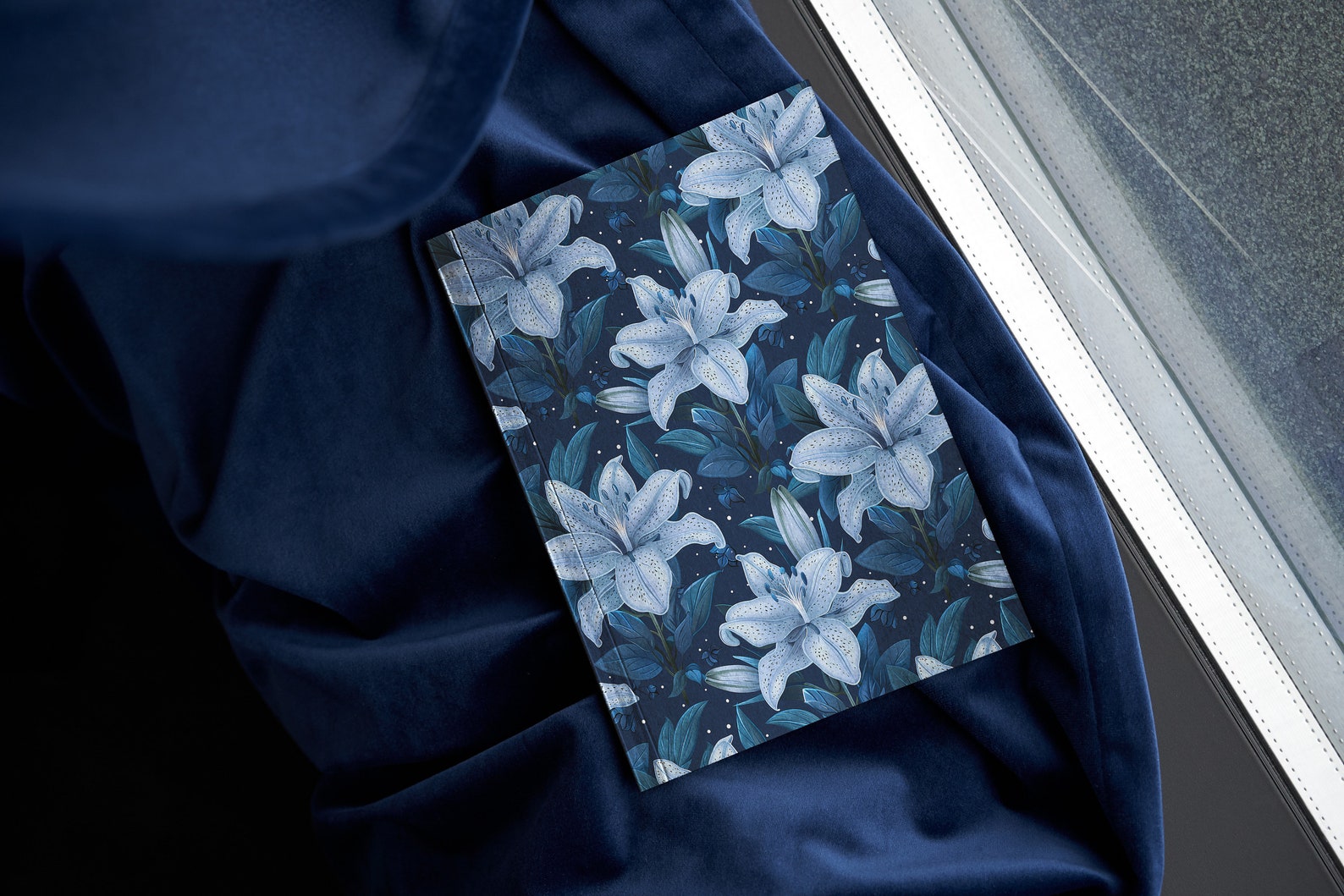 Lily Flowers Seamless Pattern, Lily Florals Digital Papers, Lilies ...
