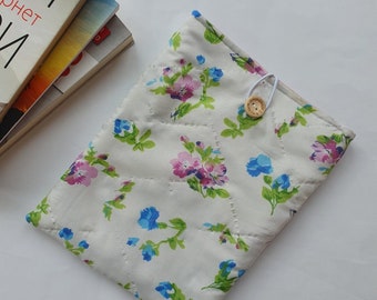 Floral Book sleeve, Book protector, Soft padded sleeve, Bookworm, Book sleeve with button closure, Floral book case